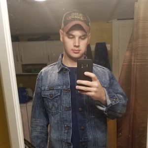 Meet your Posher, Mitchell